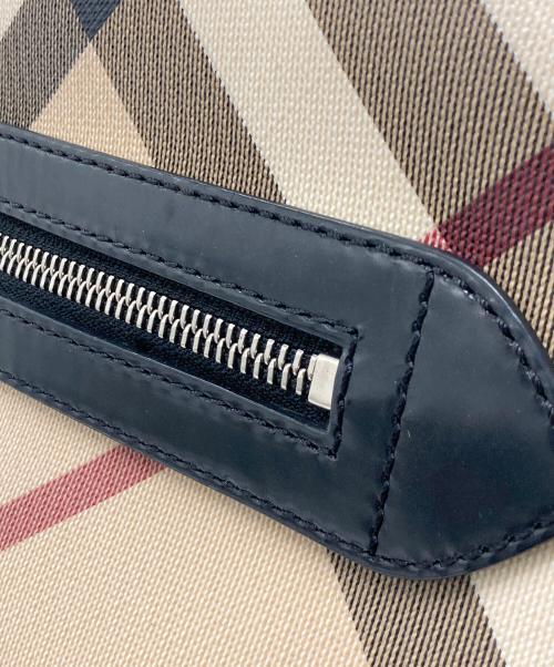 BURBERRY（バーバリー）BURBERRY (バーバリー) BURBERRY ノバチェック ショルダーバッグの古着・服飾アイテム