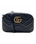 GUCCI（グッチ）の古着「GUCCI（グッチ）GGマーモント スモールカメラバッグ」｜ブラック
