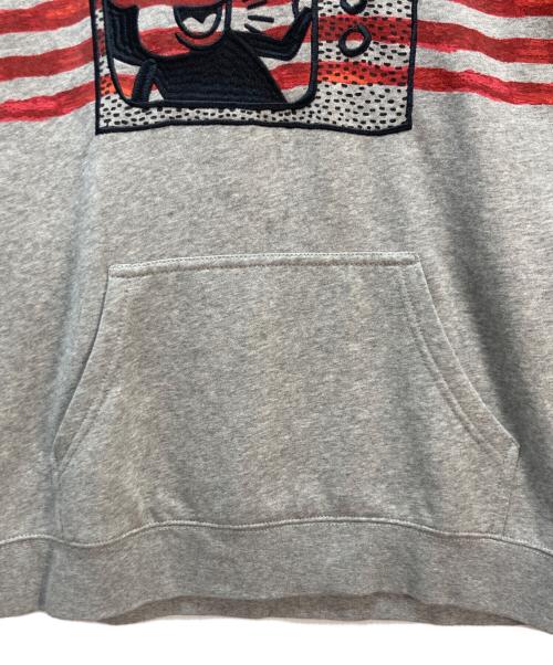 COACH（コーチ）COACH (コーチ) Keith Haring (キースヘリング) DISNEY (ディズニー) COACH × Mickey Mouse × Keith Haring Gray Hoodie グレー サイズ:Lの古着・服飾アイテム