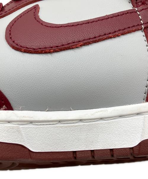 NIKE（ナイキ）NIKE (ナイキ) Dunk High ワインレッド×グレー サイズ:US 8.5の古着・服飾アイテム