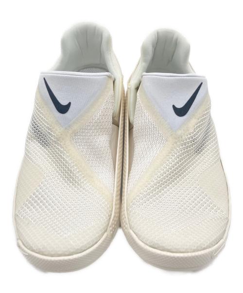 NIKE（ナイキ）NIKE (ナイキ) NIKE Go FlyEarse Pale Ivory ホワイト サイズ:US 6.5の古着・服飾アイテム