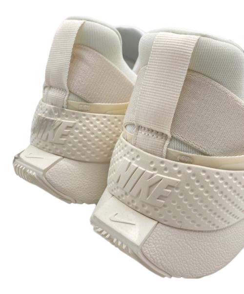 NIKE（ナイキ）NIKE (ナイキ) NIKE Go FlyEarse Pale Ivory ホワイト サイズ:US 6.5の古着・服飾アイテム