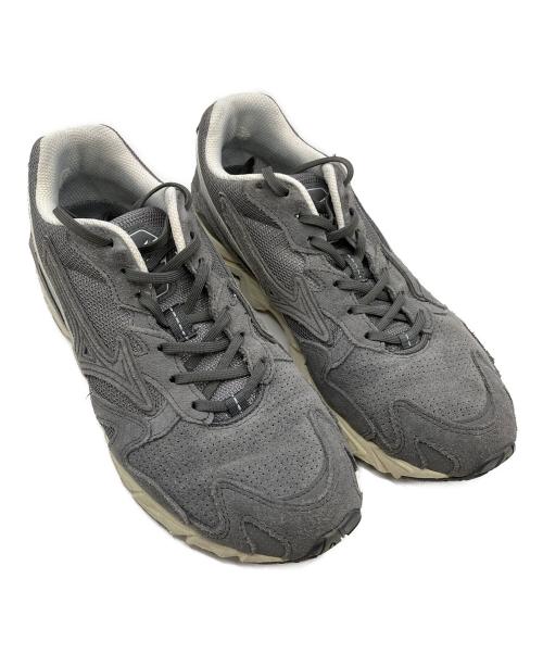 MIZUNO（ミズノ）MIZUNO (ミズノ) スニーカー グレー×ホワイト サイズ:25.5の古着・服飾アイテム