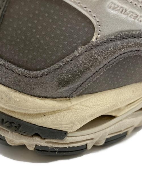 MIZUNO（ミズノ）MIZUNO (ミズノ) スニーカー グレー×ホワイト サイズ:25.5の古着・服飾アイテム