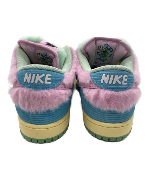 NIKE（ナイキ）NIKE (ナイキ) VERDY (ヴェルディ) SB Dunk Low Pro QS グリーン×ピンク サイズ:29.5の古着・服飾アイテム