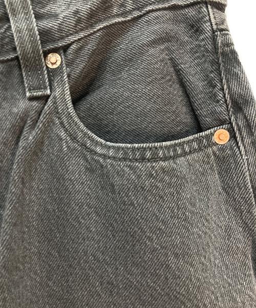 LEVI'S（リーバイス）LEVI'S (リーバイス) ワイドデニムパンツ ブラック サイズ:25の古着・服飾アイテム