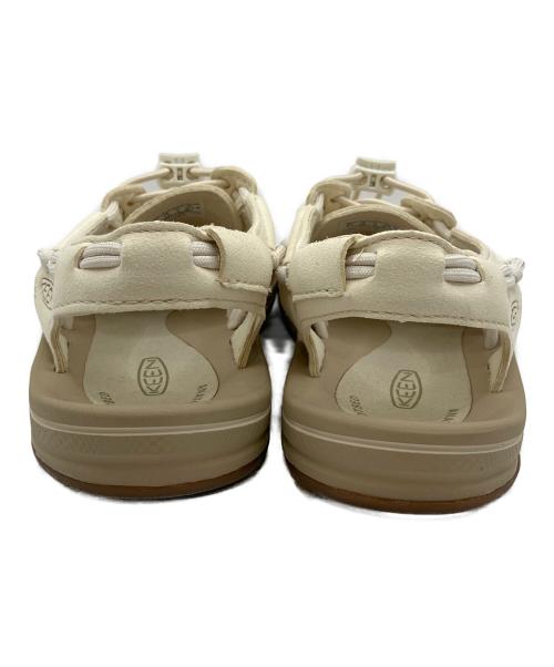 KEEN（キーン）KEEN (キーン) サンダル アイボリー サイズ:35.5の古着・服飾アイテム