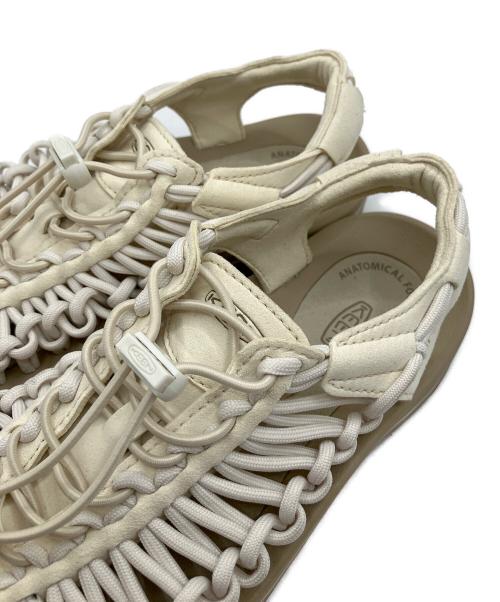 KEEN（キーン）KEEN (キーン) サンダル アイボリー サイズ:35.5の古着・服飾アイテム