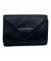 BALENCIAGA（バレンシアガ）の古着「BALENCIAGA ペーパーミニウォレット」｜ブラック