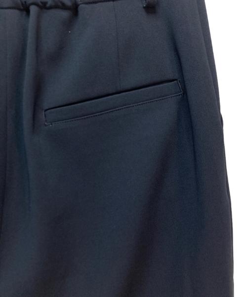 SOEJU（ソージュ）SOEJU (ソージュ) センタープレスパンツ ネイビー サイズ:Mの古着・服飾アイテム