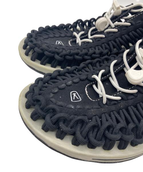 KEEN（キーン）KEEN (キーン) KEEN UNEEK サンダル ブラック×グレー サイズ:US 8.5の古着・服飾アイテム
