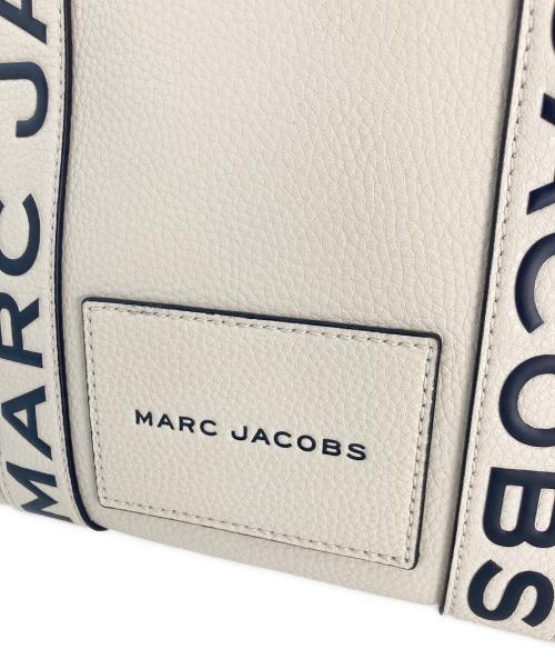 MARC JACOBS（マークジェイコブス）MARC JACOBS (マークジェイコブス) Small Leather Tote ホワイト×ブラックの古着・服飾アイテム