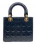 Christian Dior (クリスチャン ディオール) Lady Dior ミディアム カナージュ ハンドバッグ ブラック：100000円