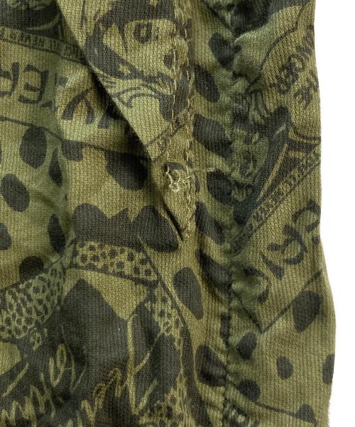 Hysteric Glamour（ヒステリックグラマー）Hysteric Glamour (ヒステリックグラマー) FEELIN' HYSTERIC 総柄 フーデットワンピース オリーブ×ブラック サイズ:FREEの古着・服飾アイテム