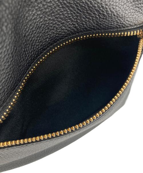 COACH（コーチ）COACH (コーチ) ペブルドレザー ハーレー EW ホーボー ブラックの古着・服飾アイテム