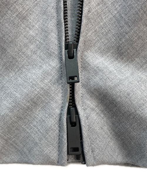 Cruciani（クルチアーニ）Cruciani (クルチアーニ) Cruciani ジップアップブルゾン グレー サイズ:48の古着・服飾アイテム