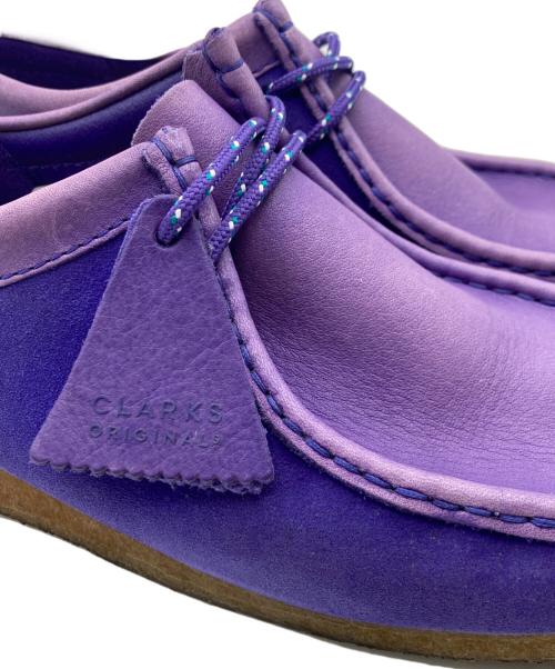 CLARKS（クラークス）CLARKS (クラークス) CLARKS Wallabee パープル サイズ:UK 8の古着・服飾アイテム