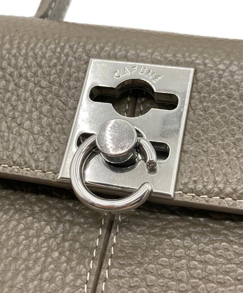 CAFUNE（カフネ）CAFUNE (カフネ) CAFUNE Stance Wallet グレージュの古着・服飾アイテム