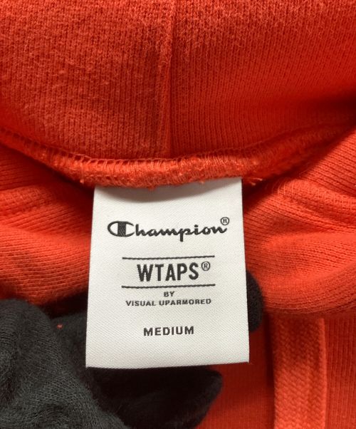 Champion（チャンピオン）Champion (チャンピオン) WTAPS (ダブルタップス) フーデットスウェットシャツ レッド サイズ:M 未使用品の古着・服飾アイテム
