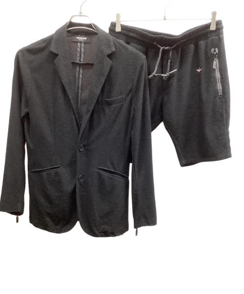 1PIU1UGUALE3 RELAX（ウノピゥウノウグァーレトレ リラックス）1PIU1UGUALE3 RELAX (ウノピゥウノウグァーレトレ リラックス) セットアップ ブラック サイズ:ジャケットM、パンツLの古着・服飾アイテム