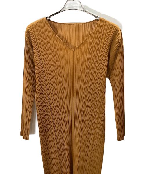 PLEATS PLEASE（プリーツプリーズ）PLEATS PLEASE (プリーツプリーズ) プリーツワンピース ブラウン サイズ:2の古着・服飾アイテム