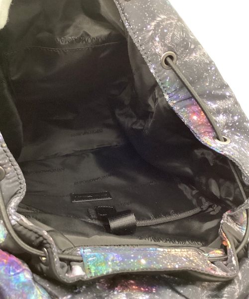 EMPORIO ARMANI（エンポリオアルマーニ）EMPORIO ARMANI (エンポリオアルマーニ) BACKPACK CAPSULE SURREAL ブラック×ブルーの古着・服飾アイテム