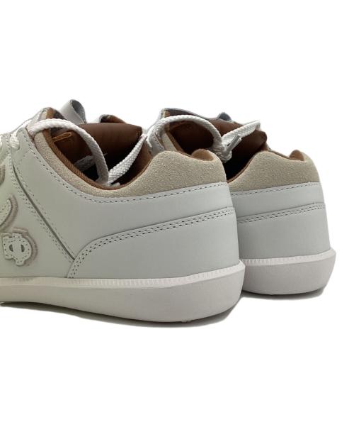 via SANGACIO（ヴィア・サンガチオ）via SANGACIO (ヴィア・サンガチオ) Brandalised (ブランダライズド) スニーカー ホワイト×グレー サイズ:26の古着・服飾アイテム