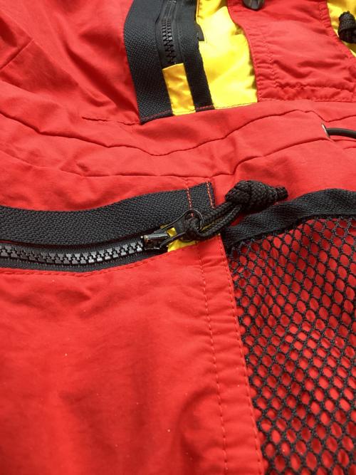 THE NORTH FACE（ザ ノース フェイス）THE NORTH FACE (ザ ノース フェイス) ナイロンジャケット マルチカラー サイズ:Mの古着・服飾アイテム