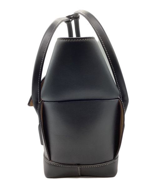 BOTTEGA VENETA（ボッテガベネタ）BOTTEGA VENETA (ボッテガベネタ) マキシイントレチャートトートバック ブラックの古着・服飾アイテム