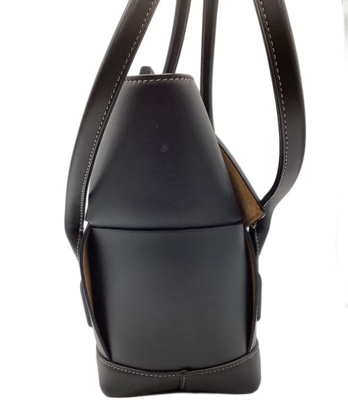 BOTTEGA VENETA（ボッテガベネタ）BOTTEGA VENETA (ボッテガベネタ) マキシイントレチャートトートバック ブラックの古着・服飾アイテム