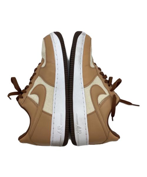 NIKE（ナイキ）NIKE (ナイキ) スニーカー ベージュ サイズ:26.5の古着・服飾アイテム