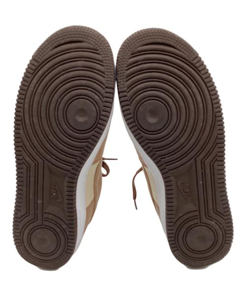 NIKE（ナイキ）NIKE (ナイキ) スニーカー ベージュ サイズ:26.5の古着・服飾アイテム