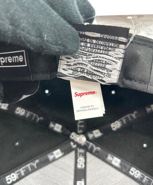 New Era（ニューエラ）New Era (ニューエラ) Supreme (シュプリーム) 59FIFTY キャップ　WORLD FAMOUS サイズ:7 3/4 未使用品の古着・服飾アイテム