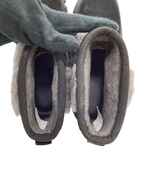 UGG（アグ）UGG (アグ) BROOKLYN SUNBURST ブルックリンサンバースト ブラック サイズ:24.5の古着・服飾アイテム