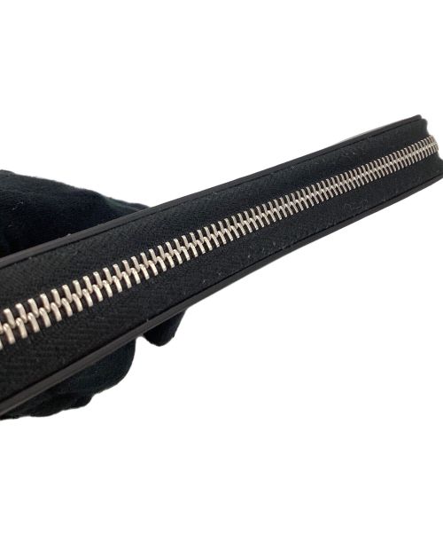 GUCCI（グッチ）GUCCI (グッチ) GGマーモント　長財布 ブラックの古着・服飾アイテム