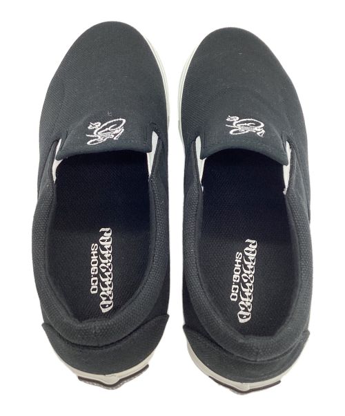 POSSESSED SHOES（ポゼスト）POSSESSED SHOES (ポゼスト) チャッカーズ 海賊版チャッカ―ズ　スリッポン ブラック×ホワイト サイズ:26.5の古着・服飾アイテム