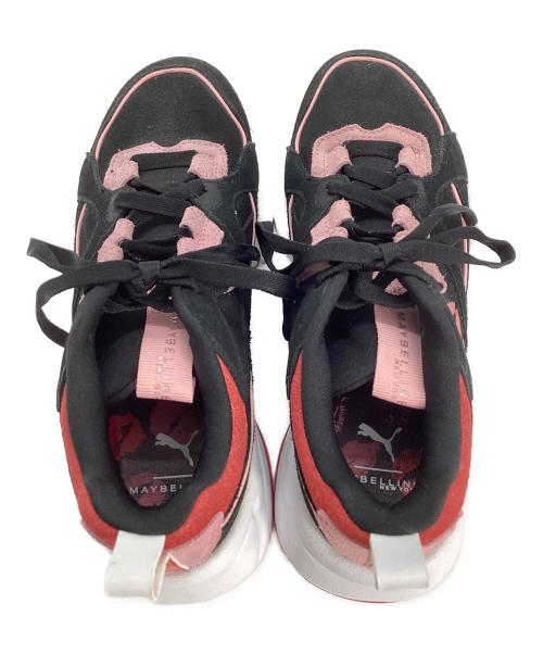PUMA（プーマ）PUMA (プーマ) Maybelline New York スニーカー ブラック×ピンク サイズ:23の古着・服飾アイテム