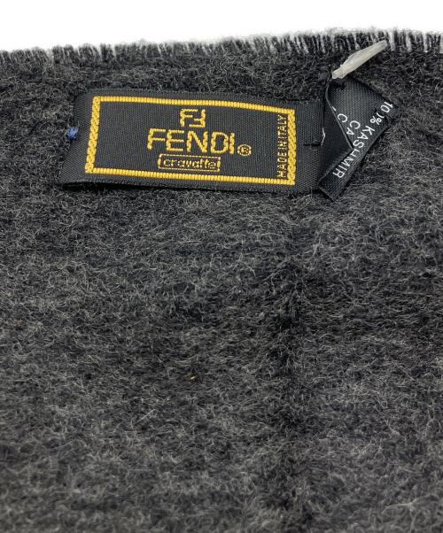 FENDI（フェンディ）FENDI (フェンディ) マフラー グレーの古着・服飾アイテム