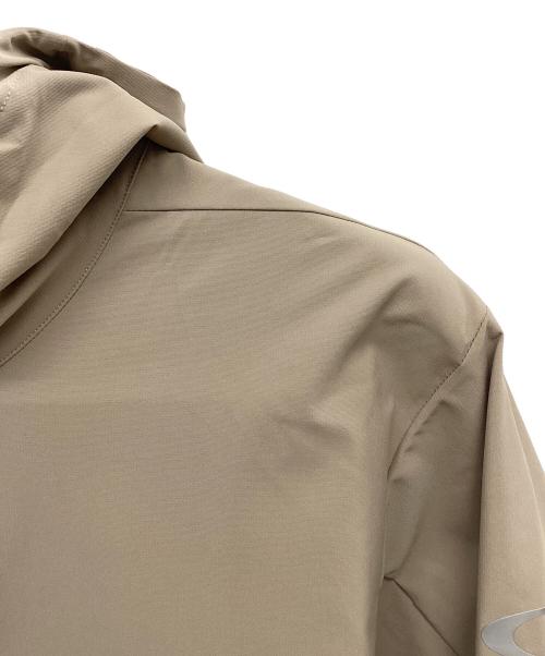 OAKLEY（オークリー）OAKLEY (オークリー) BORDERLESS CLOTH JACKET（ボーダーレスクロスジャケット） ベージュ サイズ:M 未使用品の古着・服飾アイテム