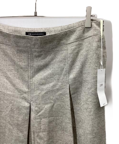 23区（ニジュウサンク）23区 (ニジュウサンク) ロングスカート ベージュ サイズ:Mの古着・服飾アイテム