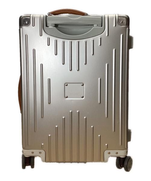 innovator（イノベーター）innovator (イノベーター) イノベータースーツケース シルバーの古着・服飾アイテム