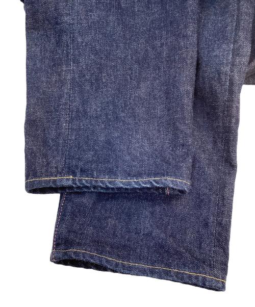 MOMOTARO JEANS（桃太郎ジーンズ）MOMOTARO JEANS (桃太郎ジーンズ) 銅丹レガシィブルー・ナローテーパード ジッパーフライ インディゴ サイズ:34の古着・服飾アイテム