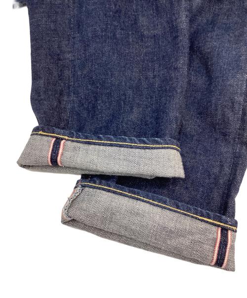MOMOTARO JEANS（桃太郎ジーンズ）MOMOTARO JEANS (桃太郎ジーンズ) 銅丹レガシィブルー・ナローテーパード ジッパーフライ インディゴ サイズ:34の古着・服飾アイテム