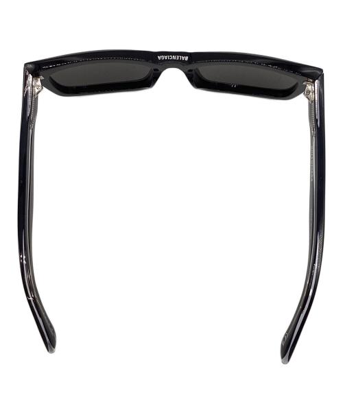 BALENCIAGA（バレンシアガ）BALENCIAGA (バレンシアガ) スクエアサングラス ブラックの古着・服飾アイテム