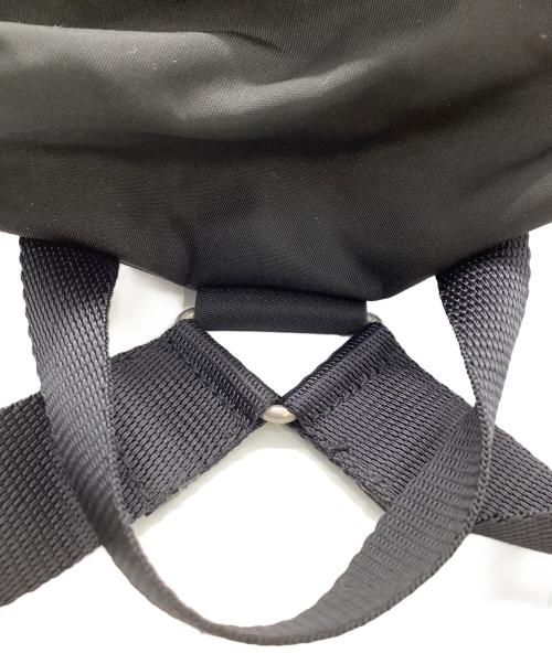 PRADA（プラダ）PRADA (プラダ) PRADA　スモール Re-Nylon バックパック ブラックの古着・服飾アイテム