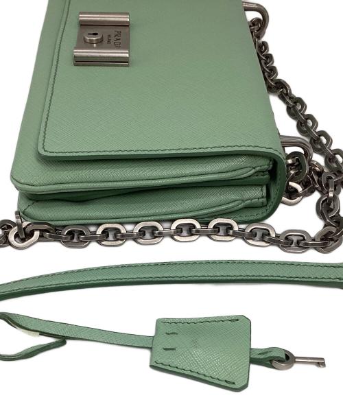 PRADA（プラダ）PRADA (プラダ) サフィアーノチェーンショルダーバッグ グリーンの古着・服飾アイテム