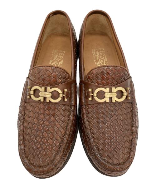 Salvatore Ferragamo（サルヴァトーレ フェラガモ）Salvatore Ferragamo (サルヴァトーレ フェラガモ) ローファー イントレチャート ブラウン サイズ:7 2Eの古着・服飾アイテム
