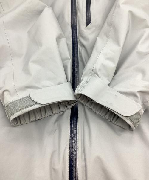 mont-bell（モンベル）mont-bell (モンベル) パウダーグライド パーカ Men's ライトグレー サイズ:Lの古着・服飾アイテム