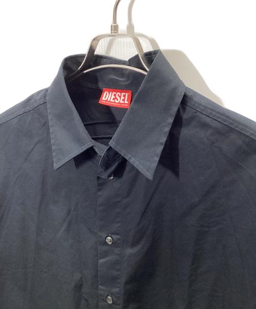 DIESEL（ディーゼル）DIESEL (ディーゼル) バックロゴ オーバーサイズシャツ ブラック サイズ:50の古着・服飾アイテム