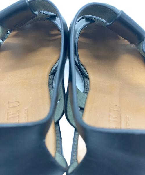 HEREU（ヘリュー）HEREU (ヘリュー) レザーサンダル ブラック サイズ:25の古着・服飾アイテム